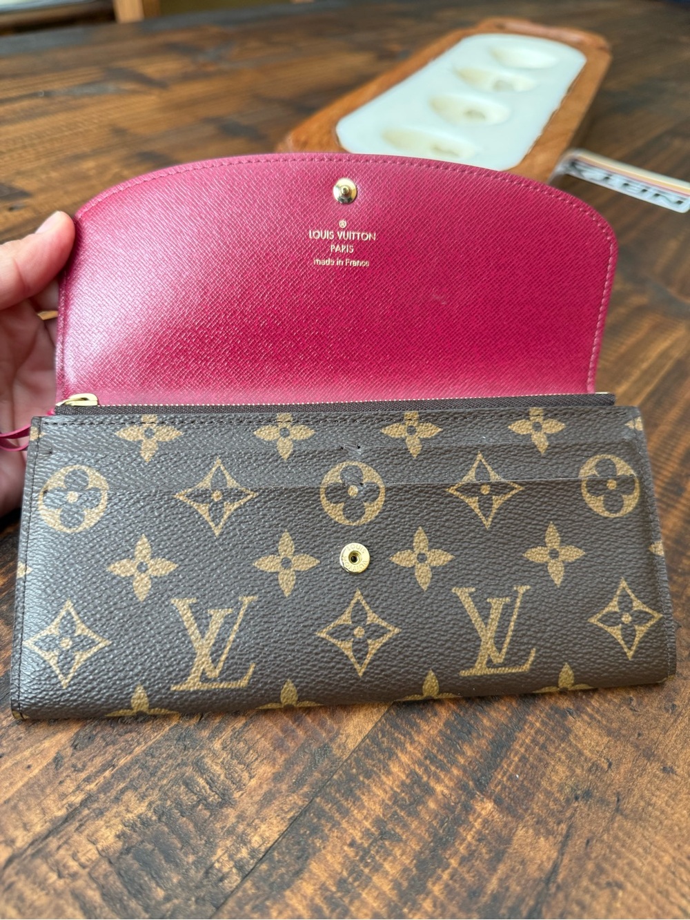Louis Vuitton Emilie Wallet in Monogram Fuscia - Picture 11 of 14